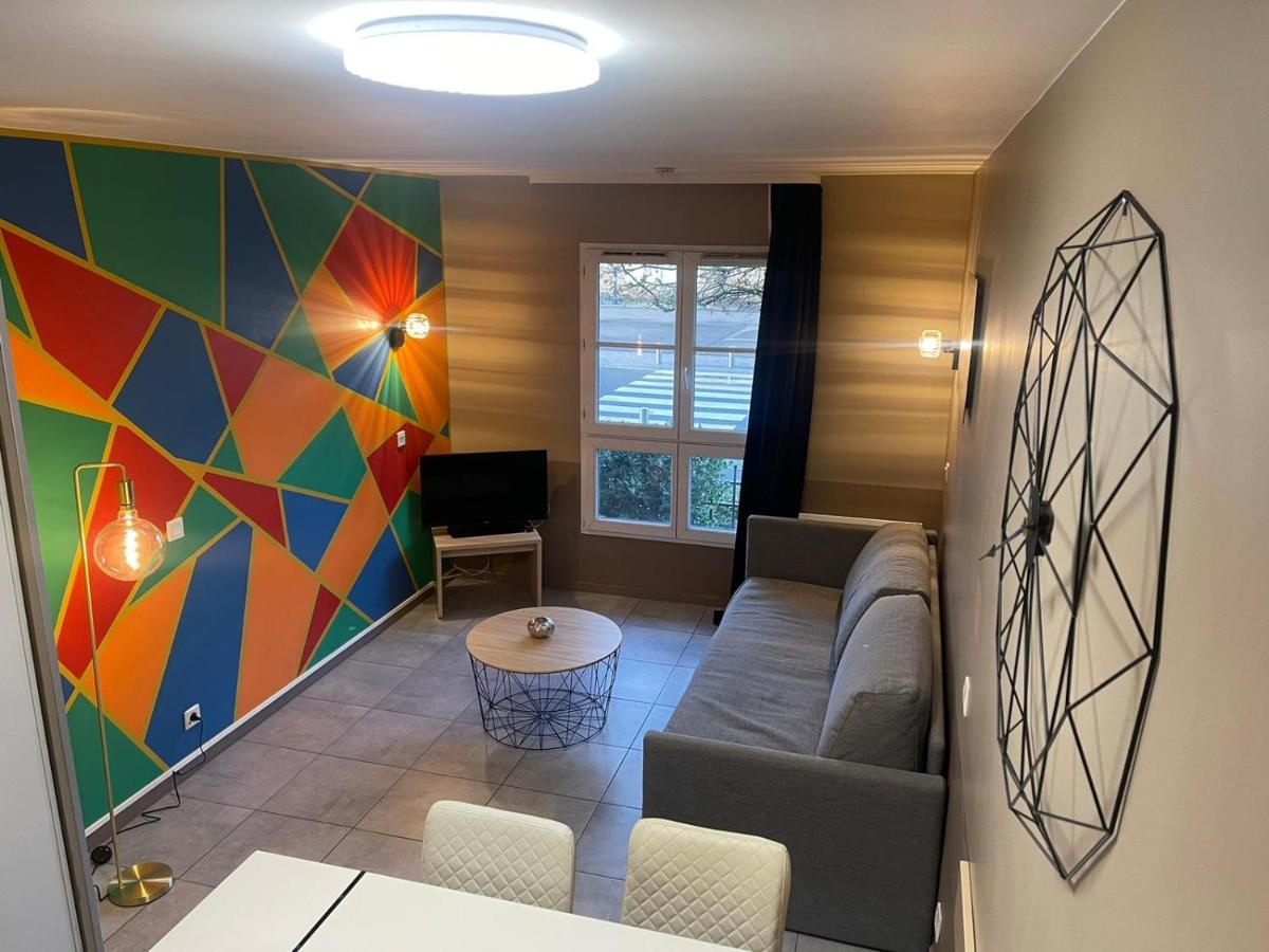 Appartement Near Disneyland Сери Екстериор снимка